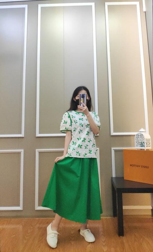 女套装半裙H6201 商品图1