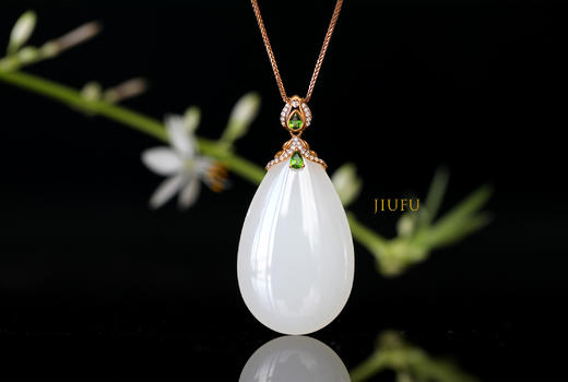18K玫瑰金和田玉（白玉）镶钻吊坠--欲滴/双面水滴23*38mm 商品图4