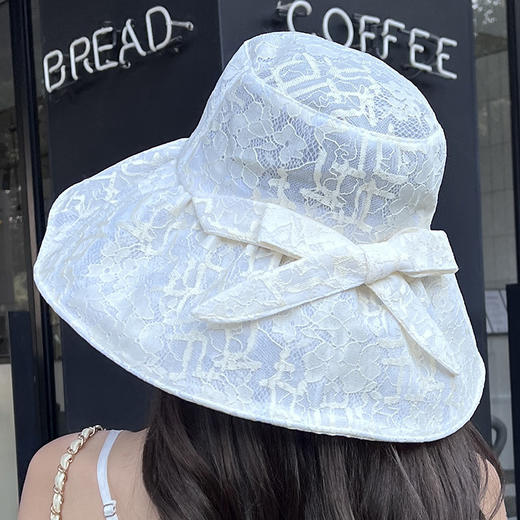 JC-I1-M1815（蕾丝蝴蝶结遮阳帽）女神蕾丝大沿帽子女夏天户外宽边遮阳帽系带蝴蝶结轻薄太阳帽 商品图2
