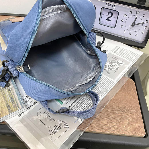 皮卡诺斜挎包866送徽章ins超火小包包女2022夏季新款猫咪单肩小方包时尚简约帆布斜挎包 商品图3