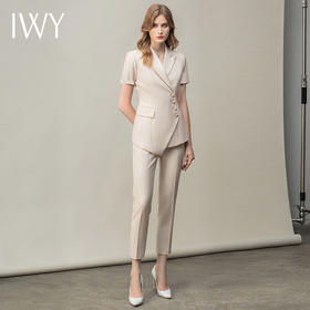 IWY/米白色夏季都市时尚设计感职业女士西装套装工作服上班职业装CP10409