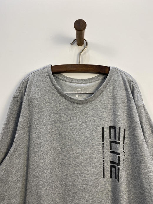  NIKE 耐克 ATHLETIC CUT 短袖T恤 _SST(XL)0621-XL9sc 商品图3
