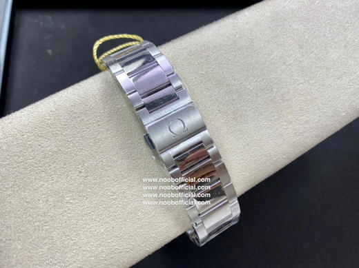 VS欧米茄海马150M“柚木”横纹盘黑面绿针，复刻一体8900机芯，41x13mm，复刻8900自动机械机芯 诊表基于正品original原版开模的super copy版本 无可挑剔 细节打磨精品❕❕ 商品图11