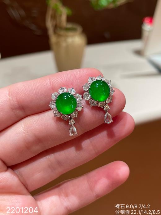 107-2201204，玻璃艳绿蛋面耳钉。具体价格微信咨询 商品图6