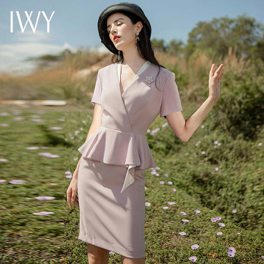 IWY/粉色都市时尚设计感职业女士西装连衣裙白领工作服上班职业装Q718 商品图4