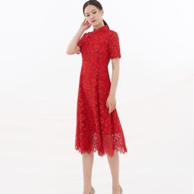 3楼 陶玉梅蕾丝旗袍