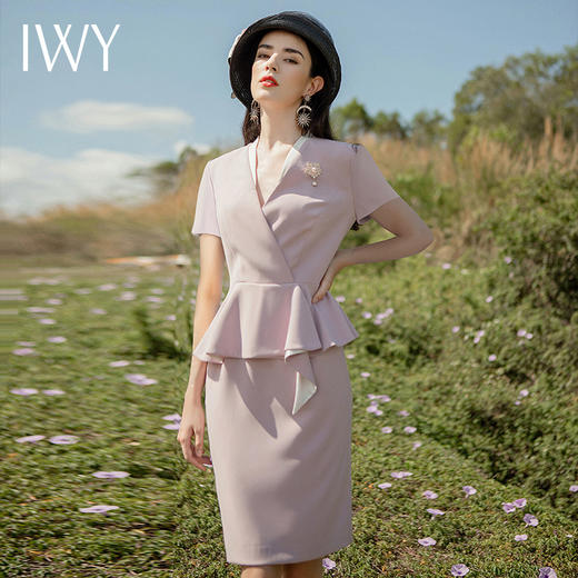 IWY/粉色都市时尚设计感职业女士西装连衣裙白领工作服上班职业装Q718 商品图3