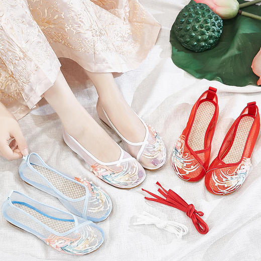 【网纱彩羽】古风圆头，镂空平底绣花鞋 YR 商品图3