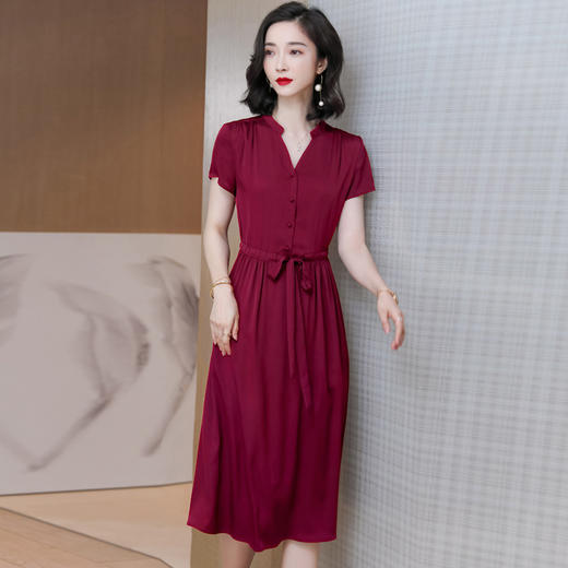 ASE-2320纯色真丝A字连衣裙新款气质V领系带收腰大摆裙女 商品图0