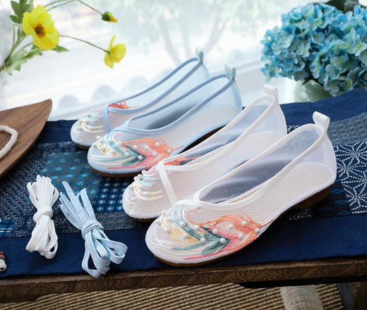 【网纱彩羽】古风圆头，镂空平底绣花鞋 YR 商品图0
