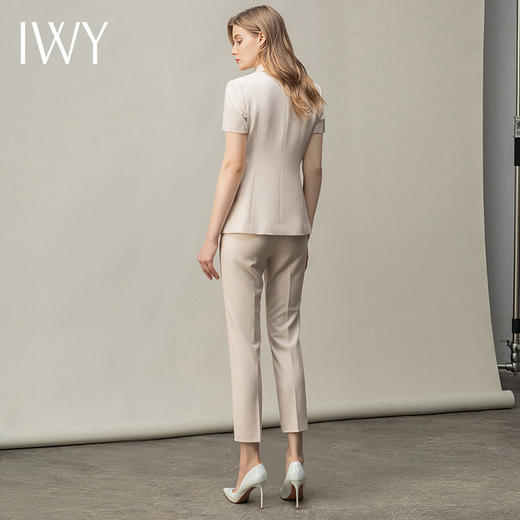 IWY/米白色夏季都市时尚设计感职业女士西装套装工作服上班职业装CP10409 商品图3