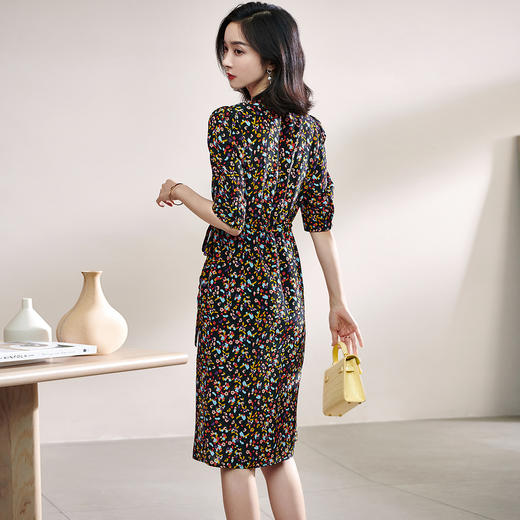 夏季新品碎花V领真丝开叉裙复古优雅短袖连衣裙 商品图3