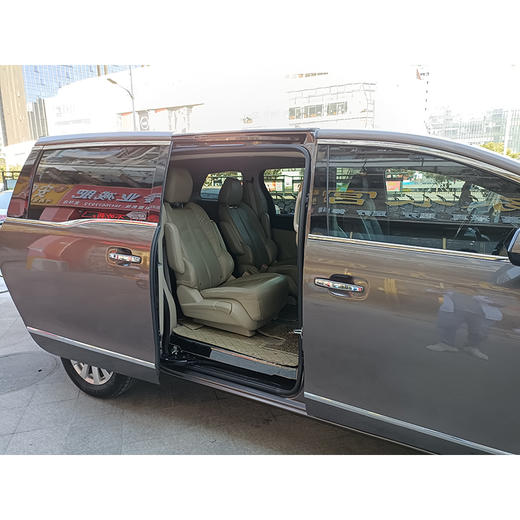 别克 GL8 25S 尊贵型 【长租-深圳】 商品图2