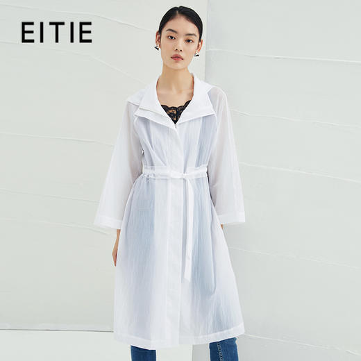 EITIE爱特爱夏季新款白色透视收腰宽松显瘦长款防晒风衣外套B2204902 商品图0
