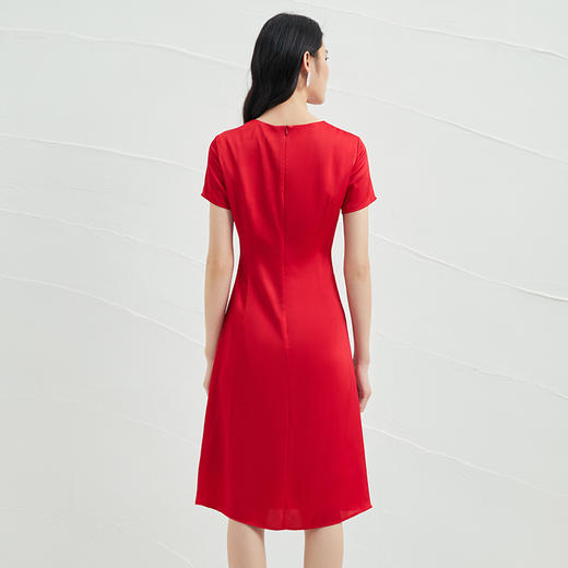 EITIE爱特爱品牌女装夏季时尚优雅高腰连衣裙中裙6607331 商品图5