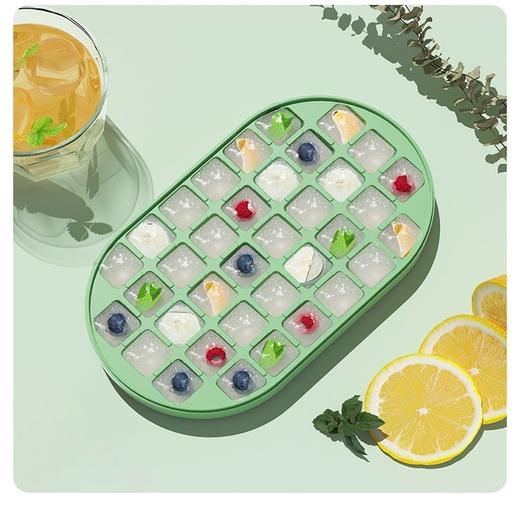 【卫生密封 轻松取冰储冰】制冰盒硅胶冰格家用网红速冻冰块的模具制冰盒子带盖自制冰粒神器 商品图4