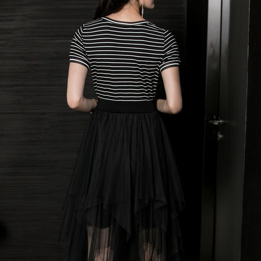 芳外芳外优雅气质中长裙休闲时尚条纹网纱拼接假两件连衣裙 商品图3