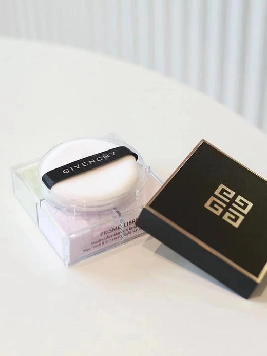 纪梵希 轻盈无痕明星散粉 12g 01# 商品图3