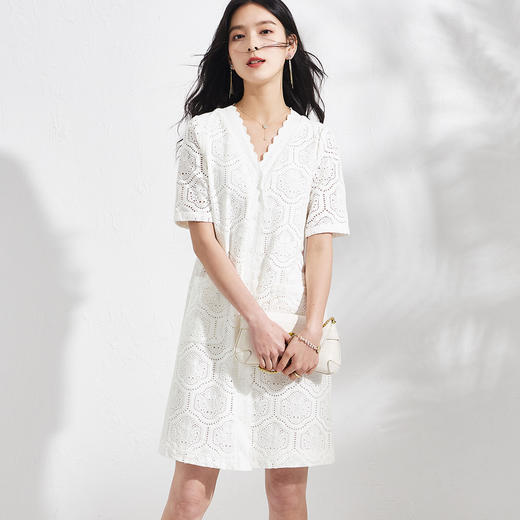 芳外镂空蕾丝开衫裙2夏季新款镂空蕾丝淑女V领开衫连衣裙 商品图2
