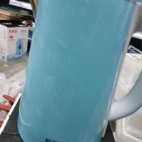 万利达电热水壶