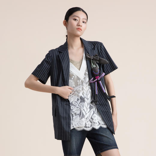 谜底宽肩廓形西装女2022夏季设计感小众纯棉短袖西服女222MW0509 商品图0