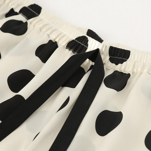 金三塔新品可外穿真丝睡裤女 桑蚕丝休闲薄款波点家居短裤   YSFBB901 商品图4