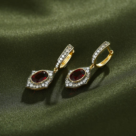 Retro Chic意大利复古时尚首饰火焰公主尖晶耳环 商品图1