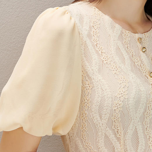 剩S 芳外优雅蕾丝裙夏季纽花设计淑女泡泡袖连衣裙 商品图4