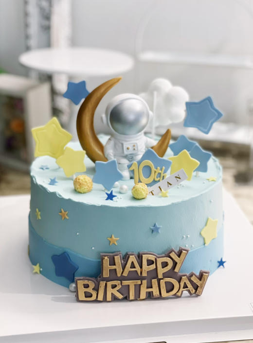 球型蛋糕宇航员👩‍🚀顾客私人订制，成品装饰或有部分调整，可按喜好搭配主题，提前48小时以上预定 商品图5