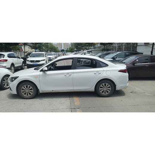 现代 悦动 1.6L 自动悦目版GL 【长租-深圳】 商品图2