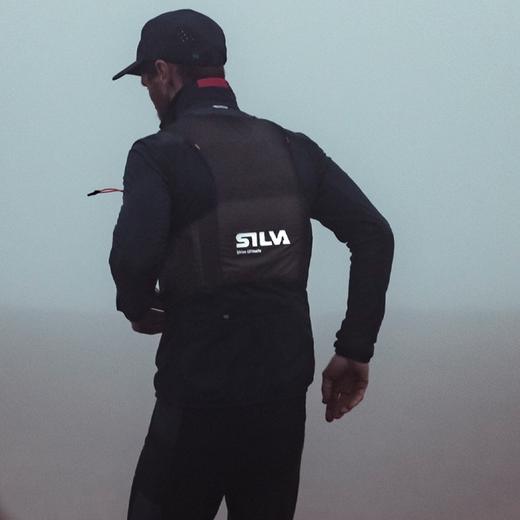两步路户外 瑞典SILVA超轻越野背包STRIVE ULTRA LIGHT男女款户外跑步运动跑马比赛越野跑大容量便携双肩包 商品图3