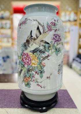 重工粉彩花卉【艳影凌风，富贵平安】