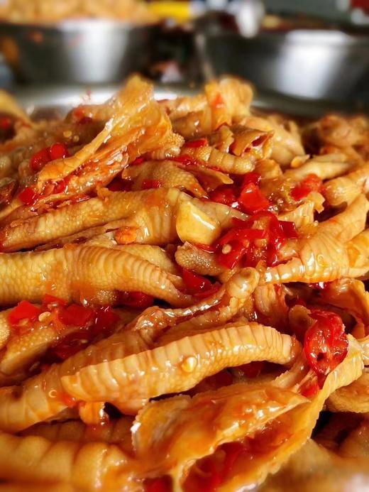 幸运小筑 | 酸辣脱骨鸡爪200g（2罐装） 商品图1