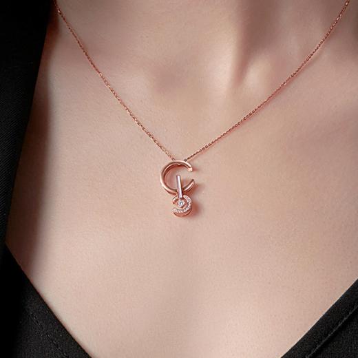 潮宏基18K金钻石坠链(一款多戴）  商品图2