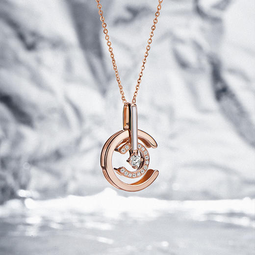 潮宏基18K金钻石坠链(一款多戴）  商品图0