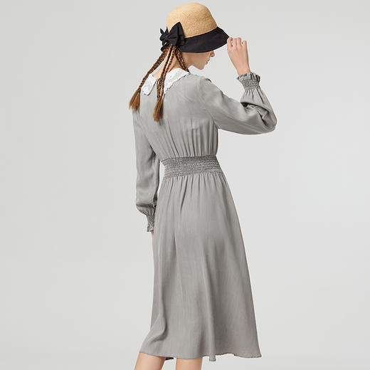 Famecoco范可儿天丝蕾丝娃娃领连衣裙女新款长袖浪漫收腰长裙F223FD004 商品图2