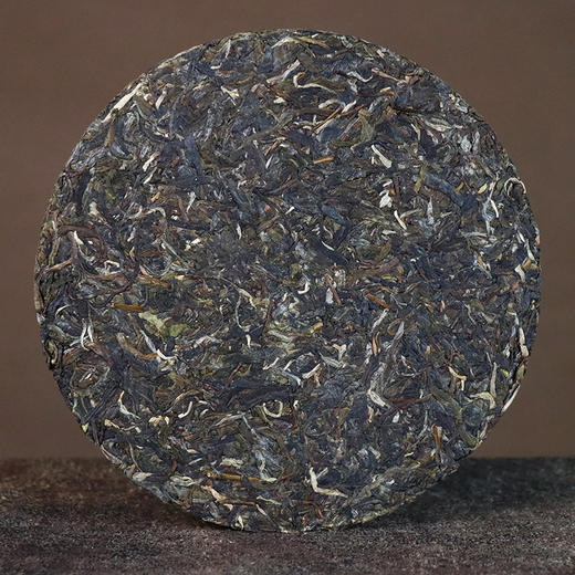 【限量款 顺丰包邮】俊元昌 2021蜜蜂山 普洱生茶 云南大叶种晒青茶 357g/饼 商品图3