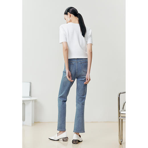 NEELLY纳俪商场同款气质波浪V领针织衫女珍珠扣修身上衣夏季新款N22041A01004 商品图4