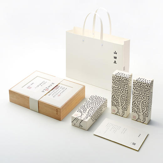 山田土 300年野生古树滇红云南凤庆红茶 桐木盒包装 滇红裱白礼盒 商品图3