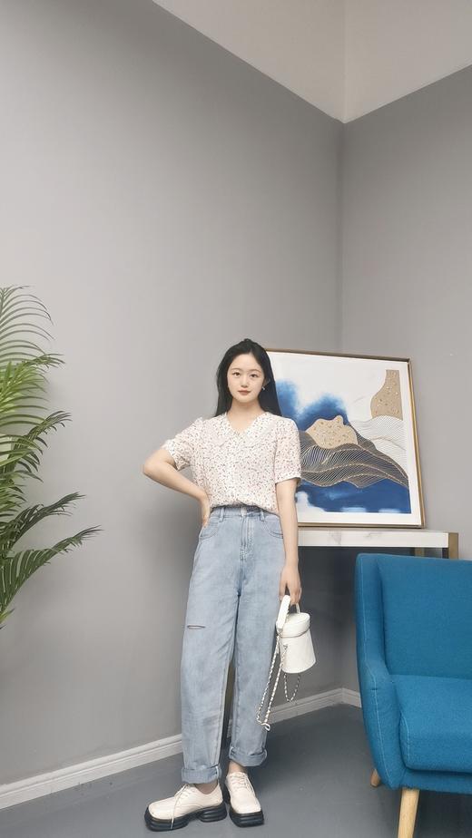 臣禾做旧复古摩登牛仔裤K222061032 商品图4