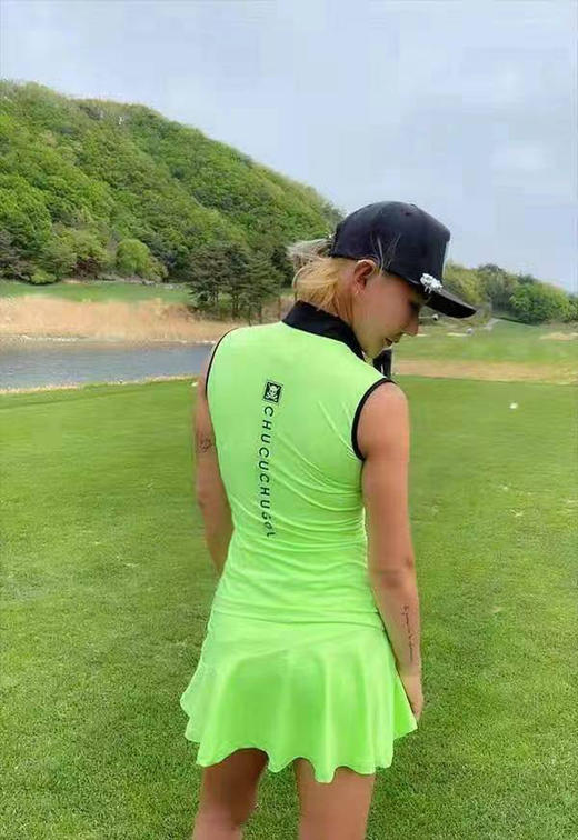 韩国高尔夫正品现货Chucuchu
女士套装 商品图2