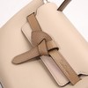 3楼 迪艾宝蝴蝶结装饰大容量手提拼色托特包女包包 商品缩略图3