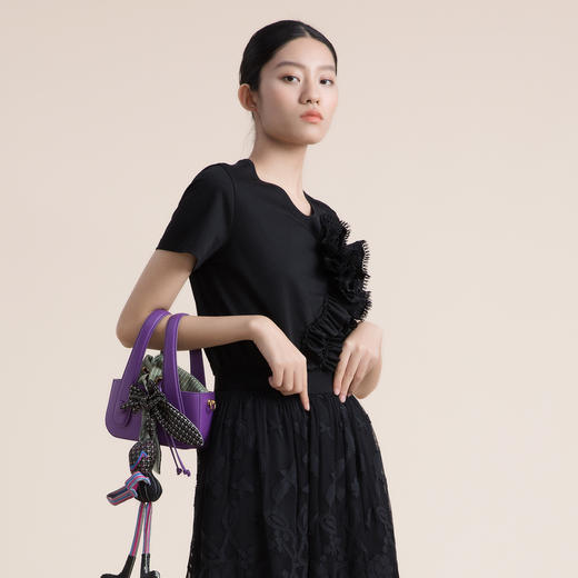 谜底白色T恤女短袖2022夏季立体爱心钉珠修身圆领上衣222MT0528 商品图1