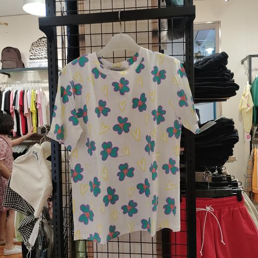 女爱心花朵短T6175 商品图0