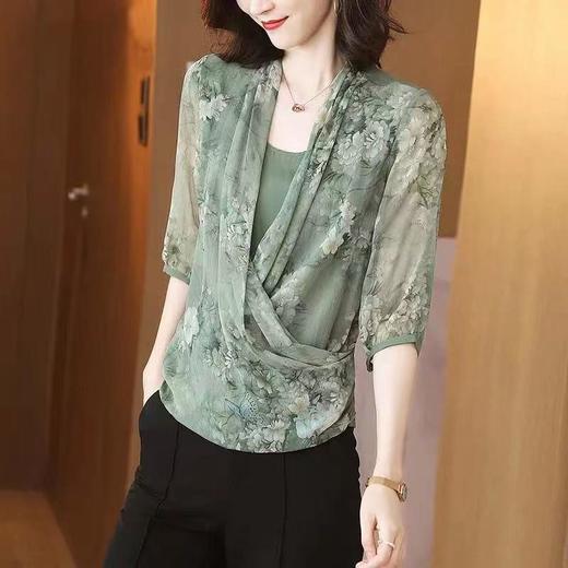 MZ 801689气质印花交叉领雪纺假两件拼接衬衫 商品图1