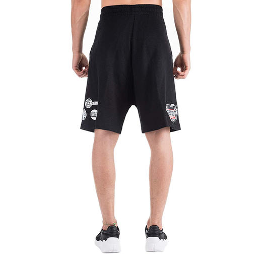 MCQ 麦昆 男士棉质印花休闲短裤 黑色 485520 RMT08 1000 商品图3