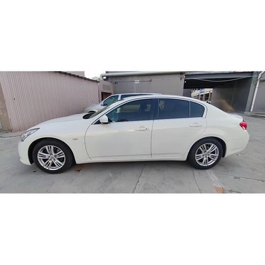 英菲尼迪 G25 Sedan 豪华运动版 【长租-北京】 商品图3