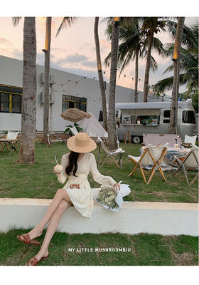 金蘑菇菇【北岛幻想曲】这个春天在等的那条小白裙收腰连衣裙