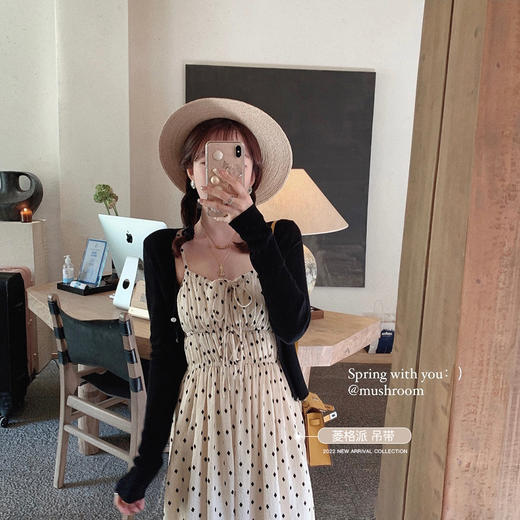 金蘑菇菇【春日幻想】设计感多版本法式温柔风吊带连衣裙 商品图6