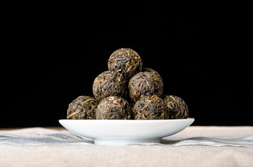 冰岛甜龙珠·普洱茶生茶 商品图2